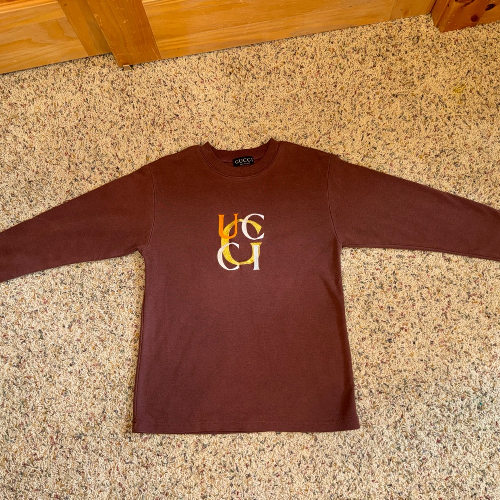 Gucci Rose-Brown Crewneck Sweatshirt with Subtle Logo Tag